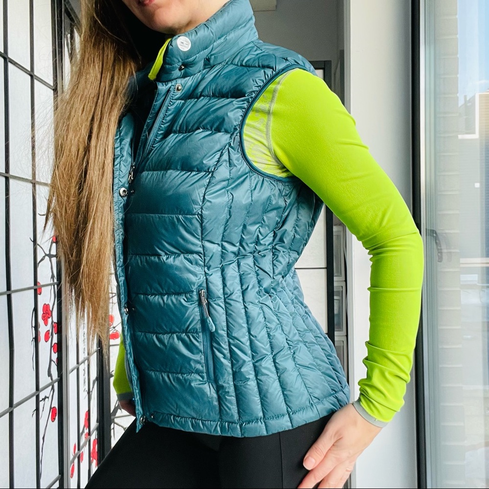 NEW 32 Degrees Down Quilted Nylon Satin Weatherproof Women's Packable Vest - Picture 9 of 15